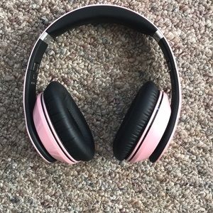 Rose Gold Bluetooth Headphones